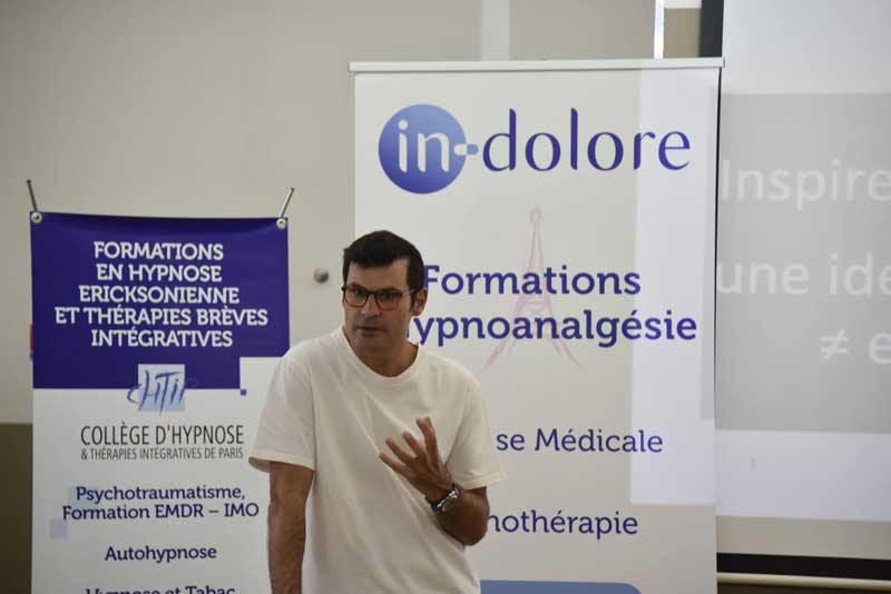https://www.formation-hypnose.com/agenda/1ere-Session-Formation-a-l-Hypnose-Medicale-dans-la-prise-en-charge-du-patient-douloureux-chronique_ae2050558.html