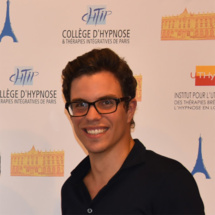 Hypnoscope Mars 2018 - Actualités Thérapeutiques Hypnoscope Mars 2018 - Actualités Thérapeutiques