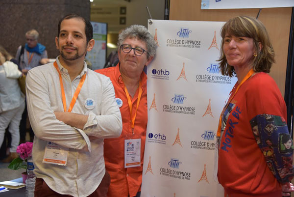 Philippe Aïm, Laurent Gross et Emmanuelle Decoster au Forum de la CFHTB Confédération Francophone d’Hypnose et de Thérapies Brèves à Montpellier