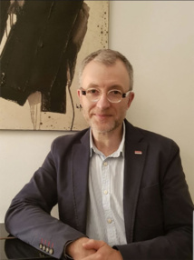 Dr Pascal VESPROUMIS Dr Pascal VESPROUMIS