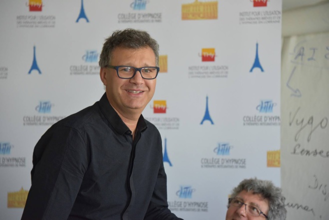 Dr Ahmed Laroui, urgentiste, formé au CHTIP Dr Ahmed Laroui, urgentiste, formé au CHTIP