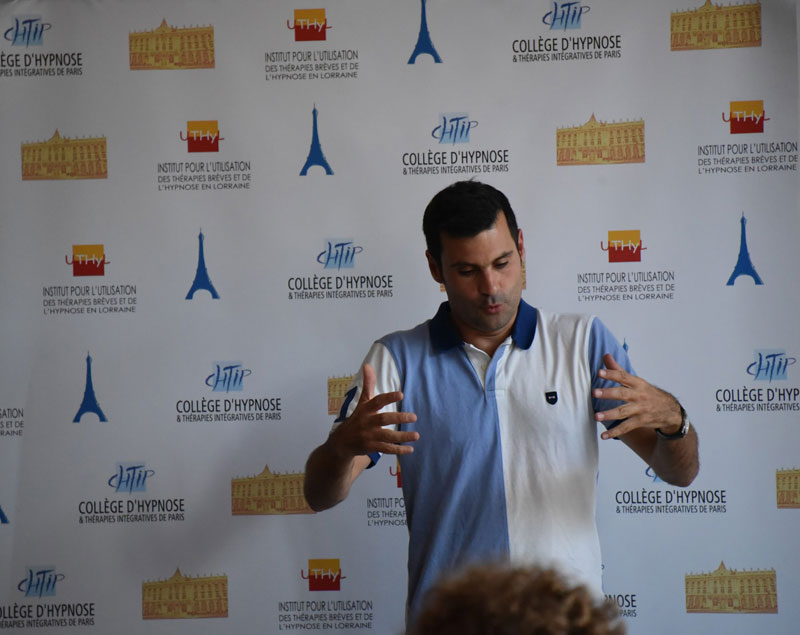 Florent HAMON, Formateur en Hypnose Médicale à AP-HP et au CHTIP Florent HAMON, Formateur en Hypnose Médicale à AP-HP et au CHTIP