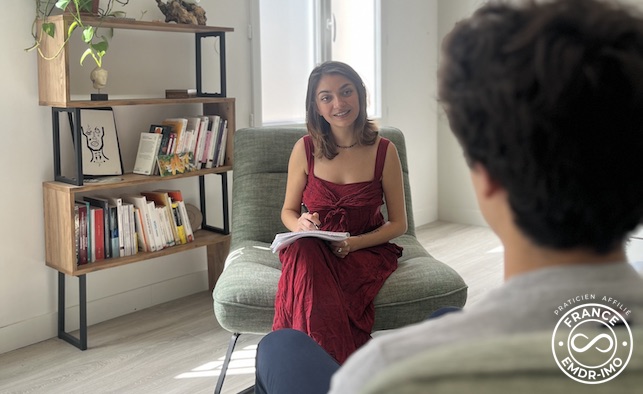 Chloé LAKHENPAUL, Hypnose et EMDR à Saint Cloud 92000
