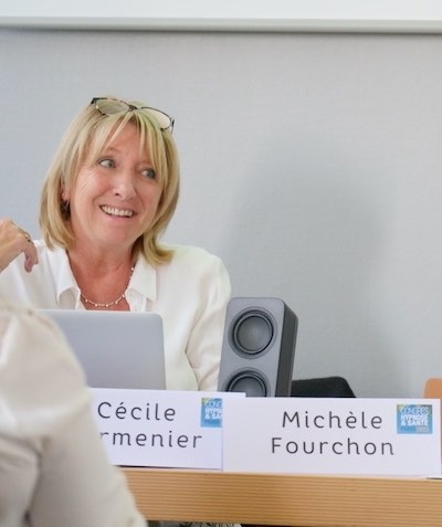 Dr Michele FOURCHON en Formation Hypnose et Cancer Dr Michele FOURCHON en Formation Hypnose et Cancer